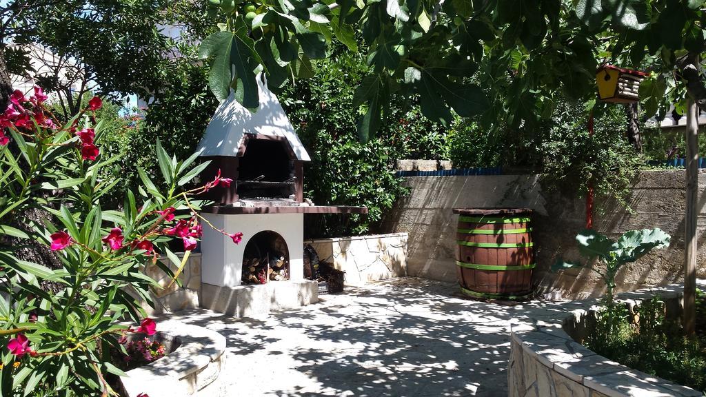 Apartment Dokic Crikvenica Bagian luar foto