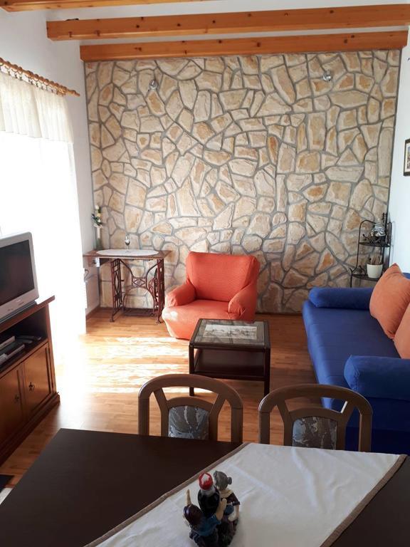 Apartment Dokic Crikvenica Bagian luar foto