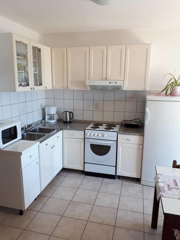 Apartment Dokic Crikvenica Bagian luar foto